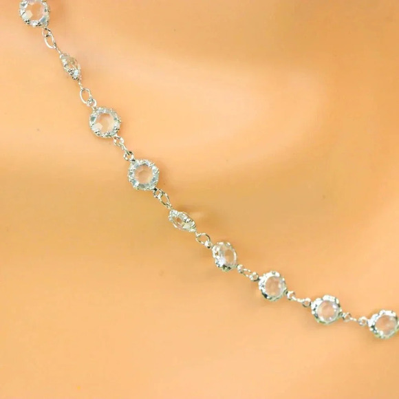 Minimalist Necklace, Sleek & Modern Design, Women’s Fashion, YC110465-N - Picture 7 of 10